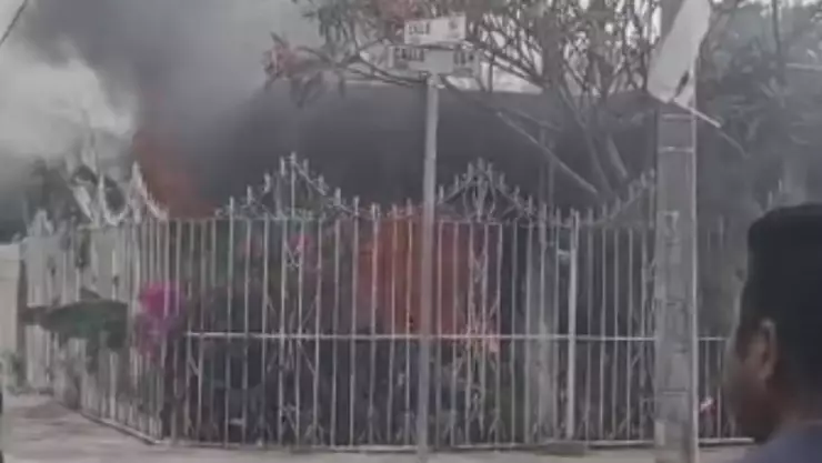 AL MOMENTO_ Reportan FUERTE incendio en casa de la colonia Francisco I Madero