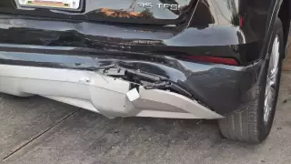 CHOQUE por alcance en Circuito Colonias, deja auto con SEVEROS daños