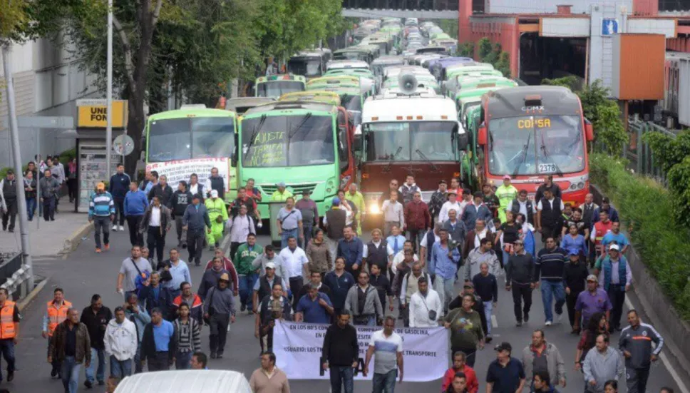 Calles cerradas por marcha de transportistas hoy