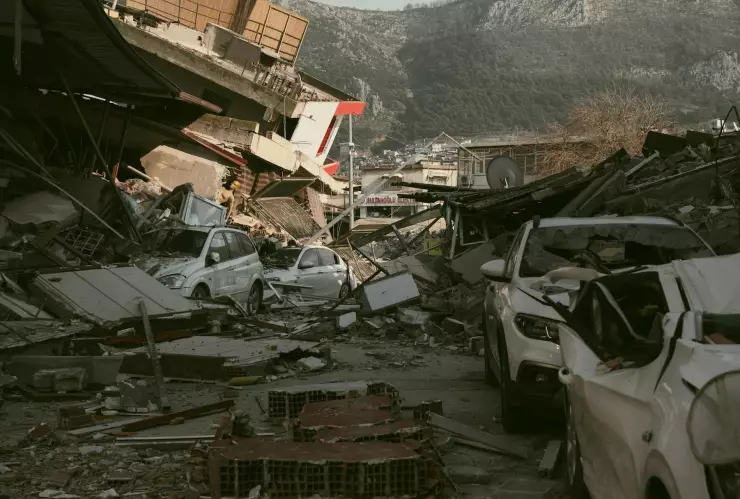 VIDEO | Reportan más de 800 muertos y miles de heridos tras terremoto de magnitud 6.0 en Afganistán