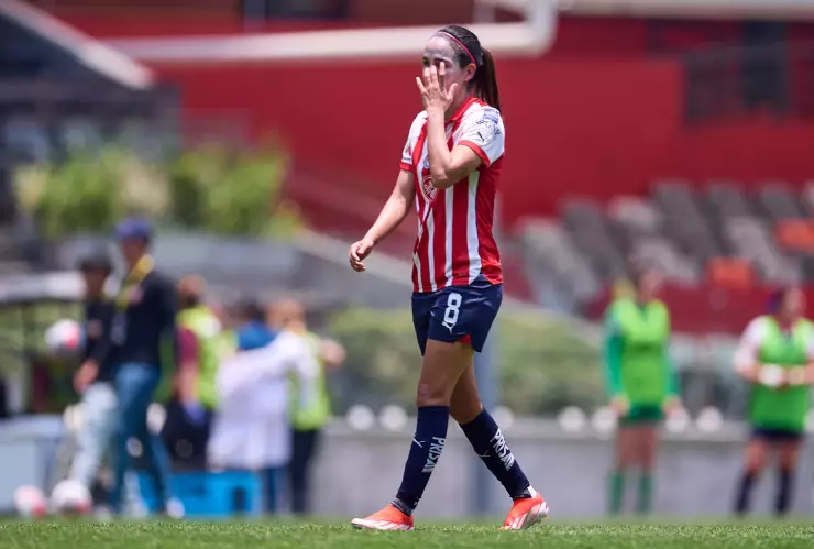 Carolina Jaramillo con Chivas Femenil