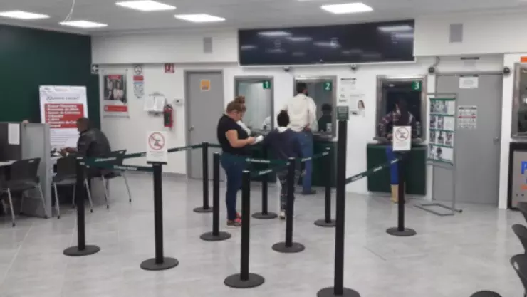 ¿Abrirán los bancos este lunes 20 de noviembre? Esto es lo que debes saber