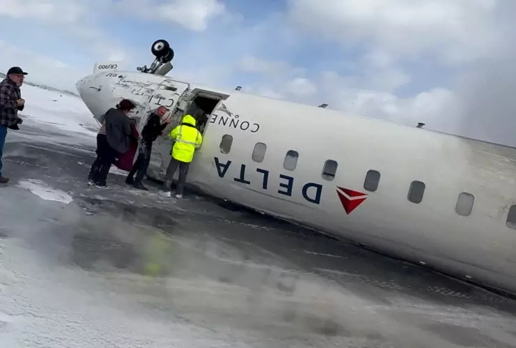 ¿Qué pasó en el accidente de avión en Toronto?