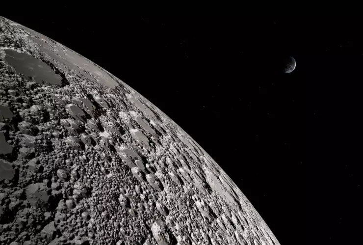 Qué dice la ciencia sobre lo que hay dentro de la Luna