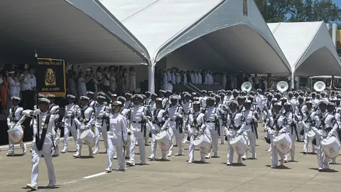 La Secretaría de Marina tiene un documento con las enfermedades por las que podrías ser rechazado en caso de querer pertenecer a la corporación.