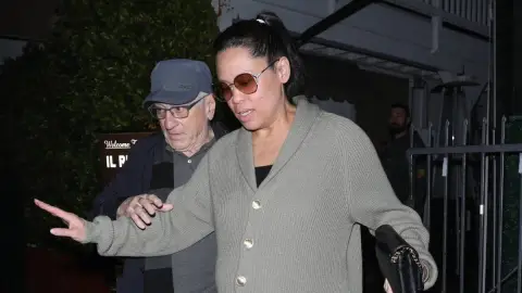 Robert De Niro y Tiffany Chen.