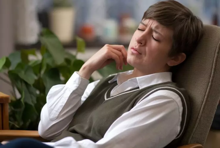 Pasar demasiado tiempo sentado puede tener estos efectos en tu salud.jpg