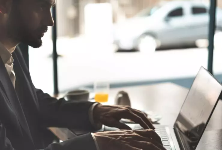 Buscar empleo en plataformas 2023