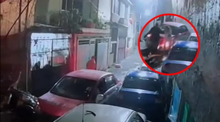 Taxista atropellad a dos personas en Coyoacán.