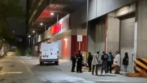 SUICIDIO CENTRO COMERCIAL.jpeg