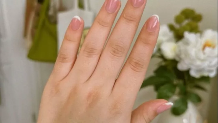 4 diseños de uñas ideales para dedos gordos y cortos que puedes usar en la oficina