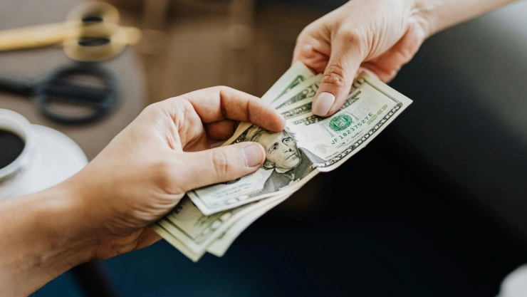 ¿Qué son los préstamos gota a gota y cómo funcionan?.jpg