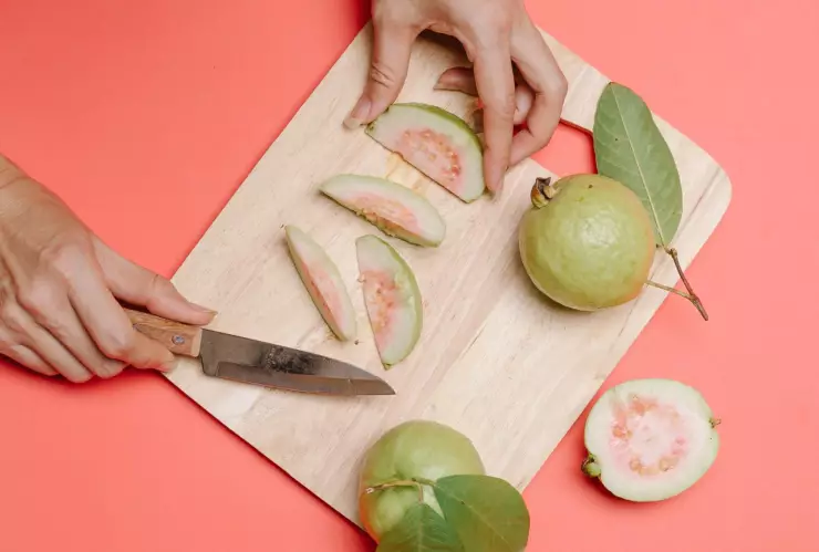 Estos son todos los beneficios a la salud de la guayaba; imprescindible en tu cocina
