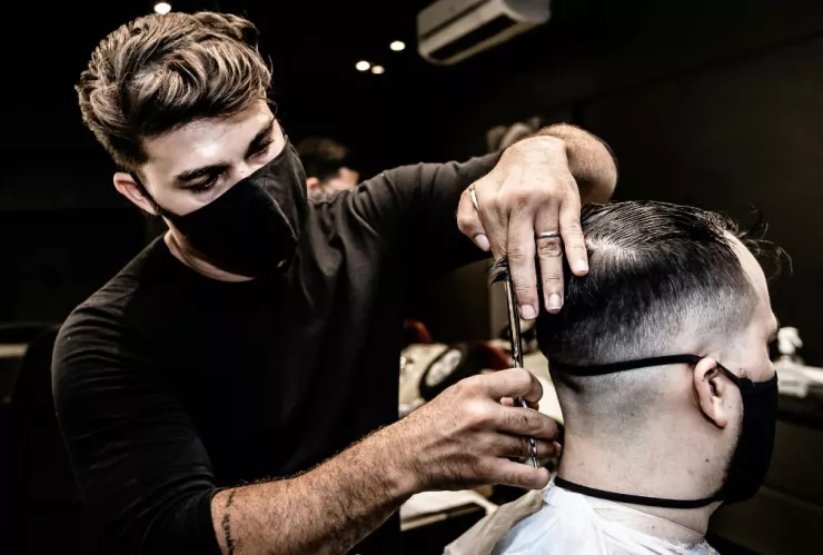 tendencias-2026-cortes-cabello-hombre-triunfaran-año.jpg