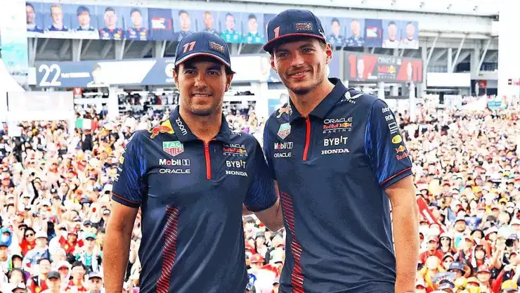 VIDEO: Checo Pérez habló sobre la presión de tener a Max Verstappen como compañero