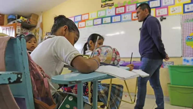 La SEP abre 669 plazas de dirección y 106 de supervisión temporales para planteles de educación básica.