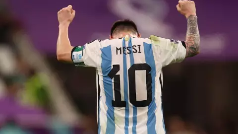 Messi festeja su gol ante M&eacute;xico | 1-0