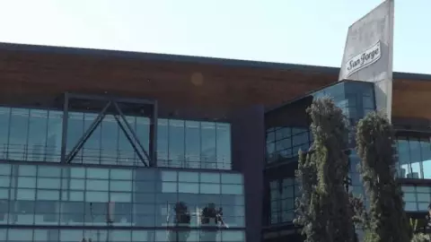 empresa de cial- Empresa deposita por error 3 mdp a empleado, él desaparece