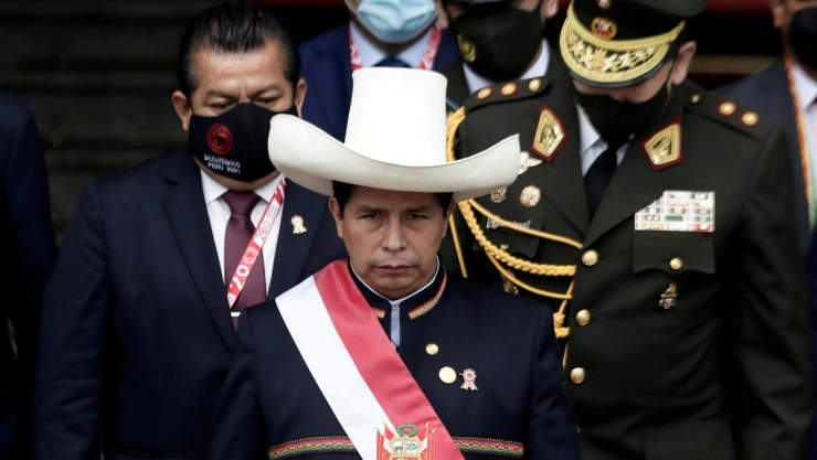 Congreso de Perú denuncia a Pedro Castillo