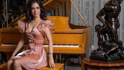La cantante de música ranchera Yrma Lydya, de 21 años, fue asesinada la noche del jueves en la Ciudad de México y sus seguidores expresaron sus condolencias.