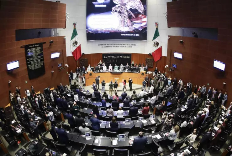 senado propaganda extranjera