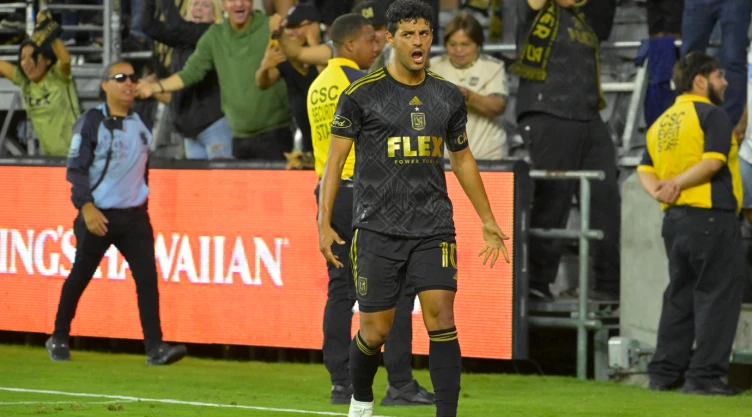 Carlos Vela festeja gol contra el St. Louis City SC MLS Semana 23