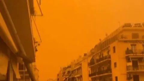 cielos de grecia de naranja.jpg