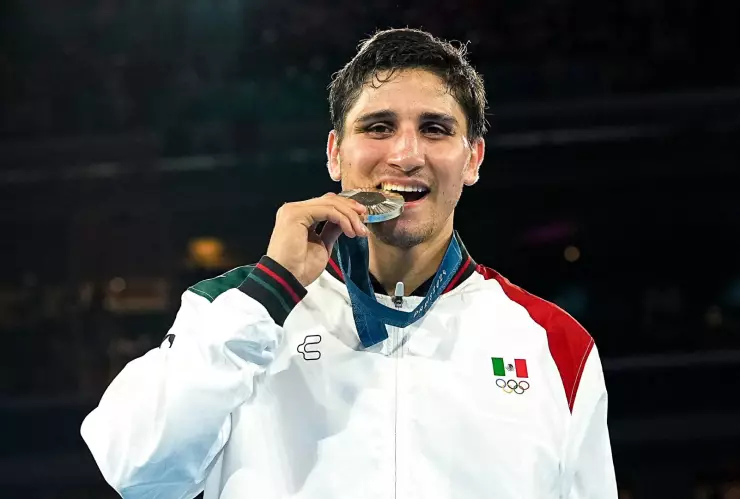 TV Azteca transmitirá las peleas de Marco Verde como profesional