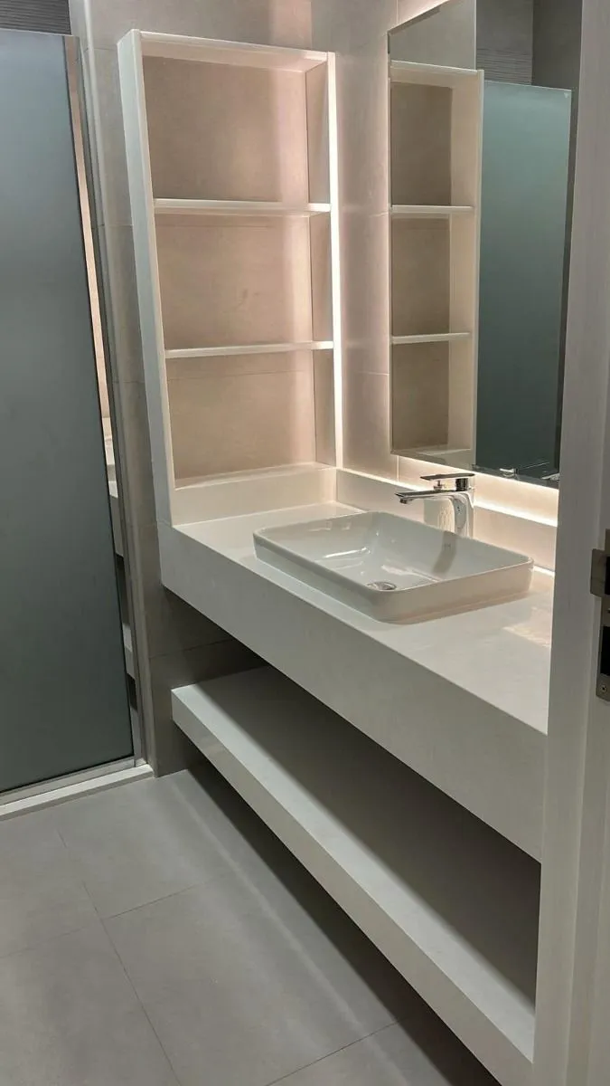 7 ideas para reemplazar el lavabo de tu baño por opciones minimalistas