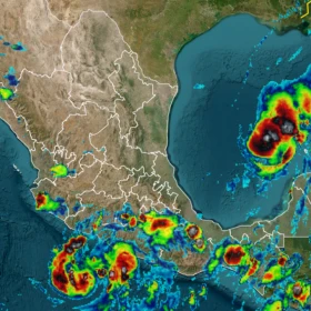 Ubicaciones del impacto simultáneo del huracán Rachel y Simon en México
