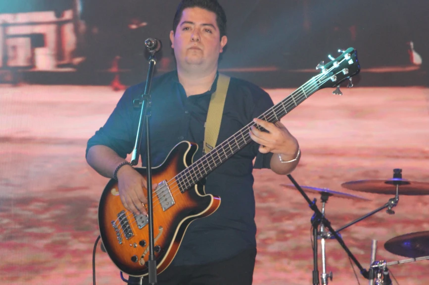 Grupo Nautlán tocó grandes clásicos del rock