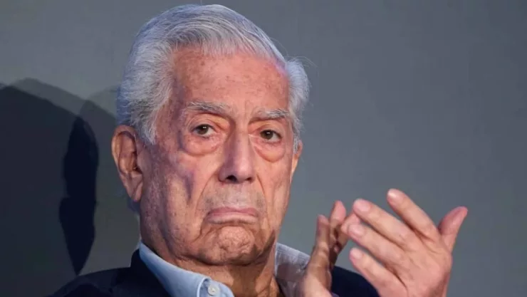 mario-vargas-llosa-hospitalizado-covid