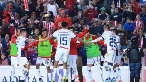 chivas-le-gana-al-queretaro-2.jpeg