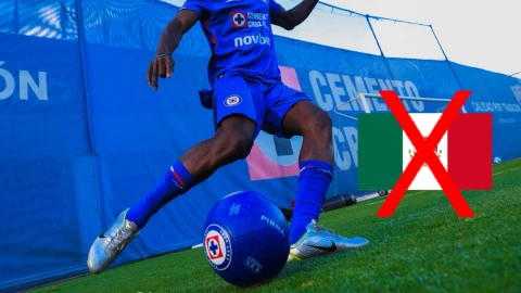 Es el refuerzo estrella de Cruz Azul y vivir en México podría ser un problema para él