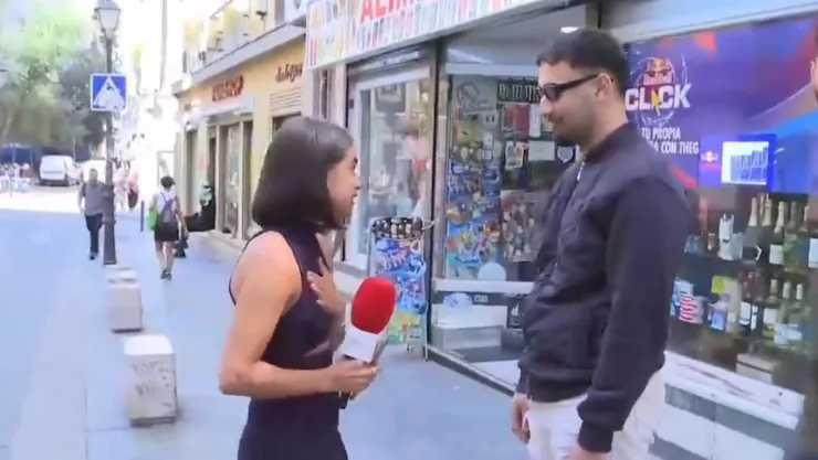 Video de reportera española acosada en vivo enfrenta al agresor que la tocó en la calle