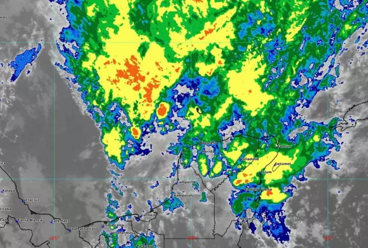 ¡Atención! Seguirán las fuertes lluvias en Yucatán por efectos del frente frío
