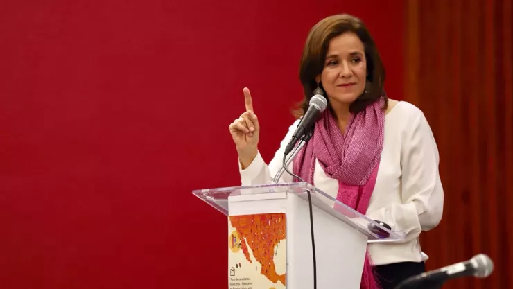Margarita Zavala trata el tema de la migración