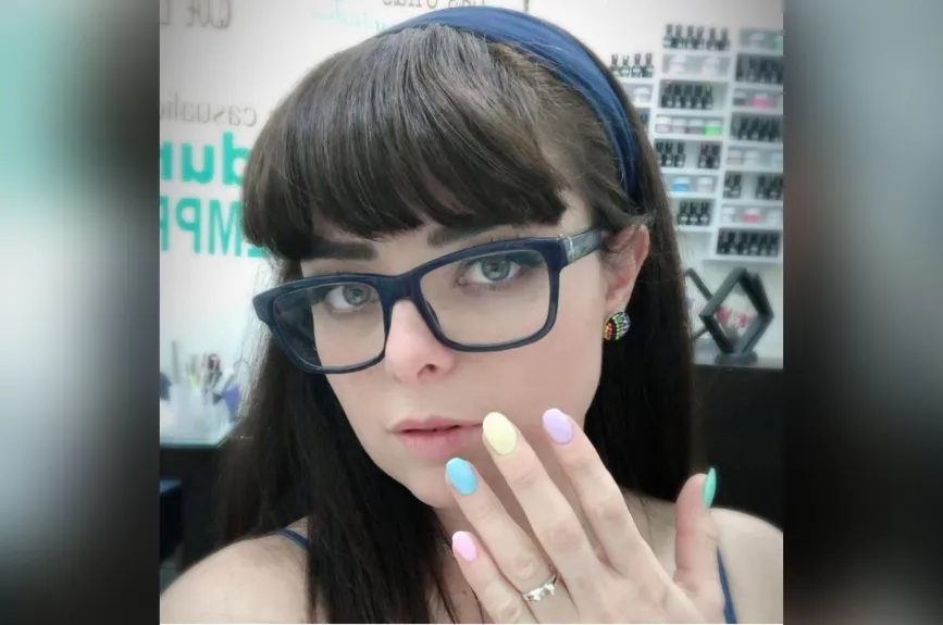 Violeta Isfel