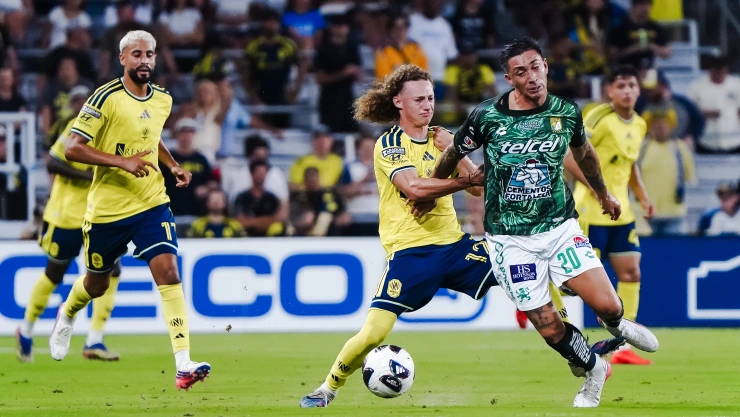 león vs nSVILE.jpeg