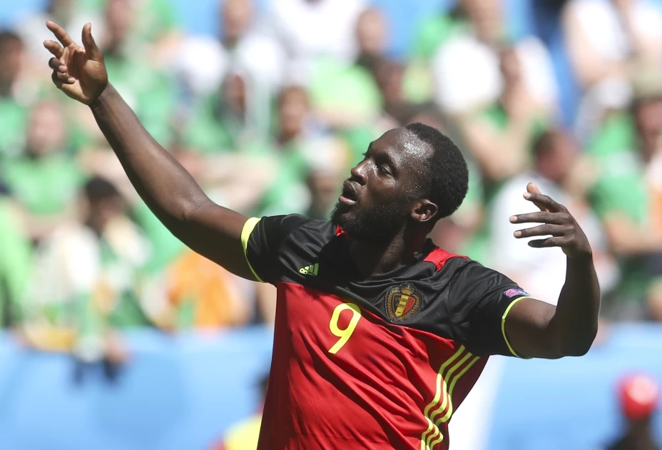 Lukaku celebrando el gol