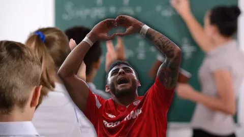 Alexis Vega lleg&oacute; hasta la universidad.jpg