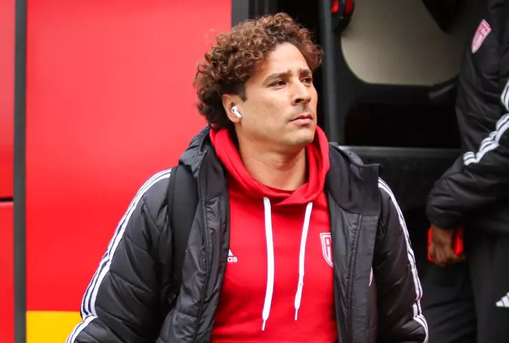 Guillermo Ochoa.jpg