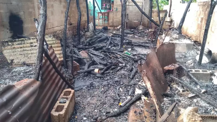 Continúa incendio en el relleno sanitario de Mérida (VIDEO)