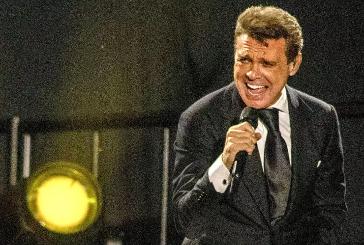 Deuda millonaria España Luis Miguel