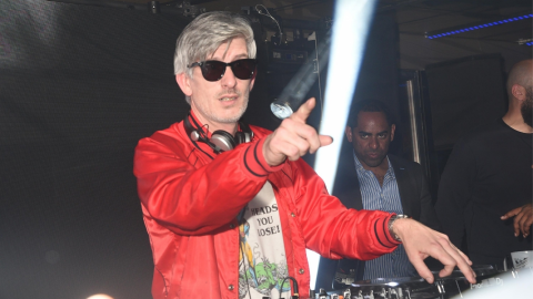 Muere el DJ francés Kavinsky el genio detrás de Nightcall y figura clave de la French Touch, a los 50 años, ¿qué le pasó?