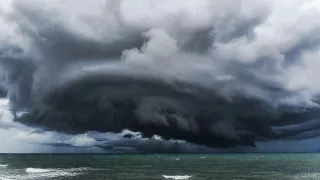 El SMN anticipa lluvias intensas y descenso térmico por la llamada tormenta negra