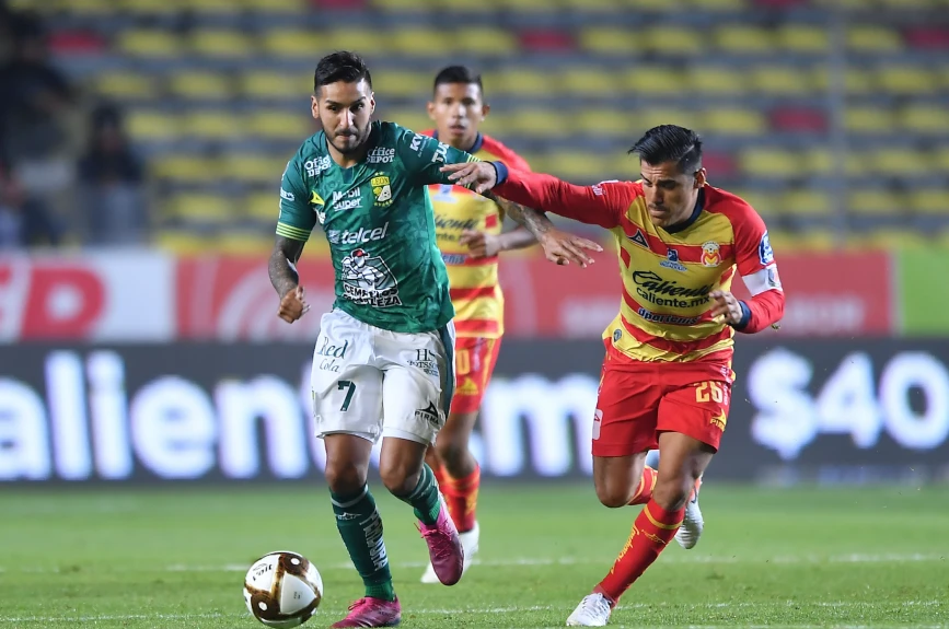Monarcas vs León