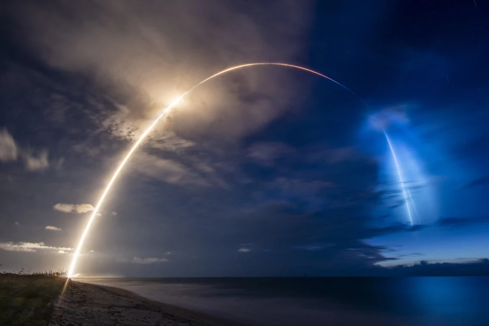 Satélites Starlink, ubicación, dispositivos, Tierra b.jpg