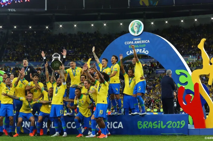 2 campeones ganadores Copa América 1995 2019.jpg
