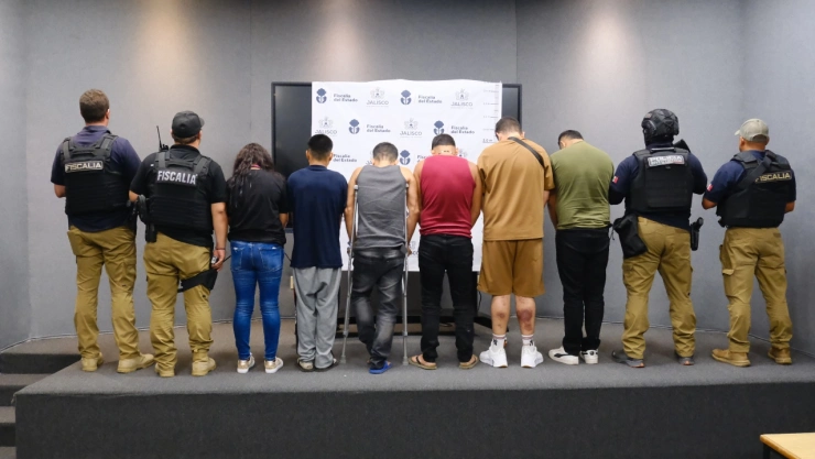 detenidos tras cateo a hospital clandestino del CJNG.